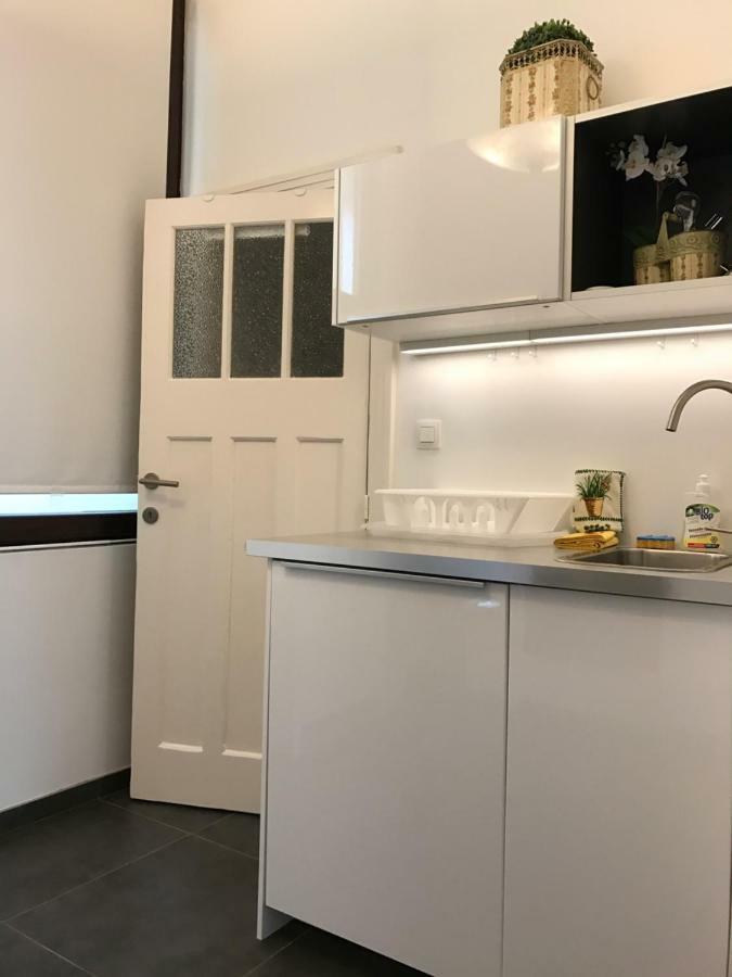 Sainte Catherine Art Deco Lägenhet Bryssel Exteriör bild